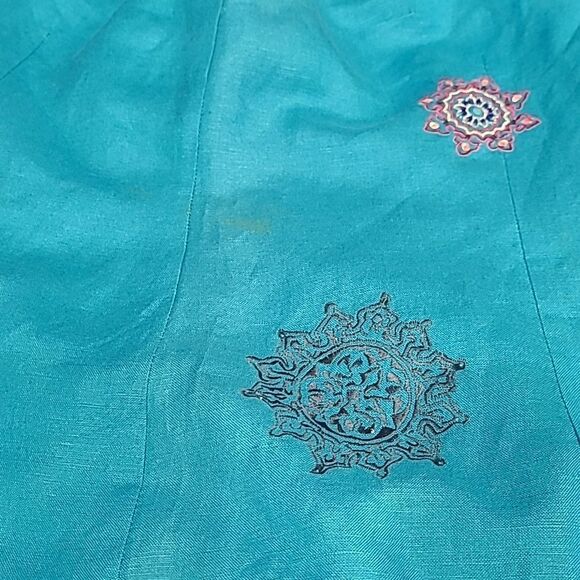 Plaza South petite embroidery details - Picture 15 of 15